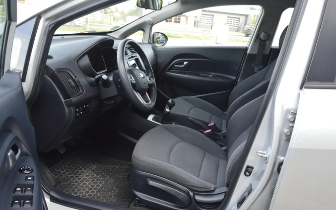 Kia Rio cena 27800 przebieg: 159000, rok produkcji 2013 z Krynica-Zdrój małe 407